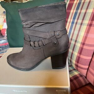 Tamari’s cigar nubuc Women's Brown Ankle Boots size 9 antishock